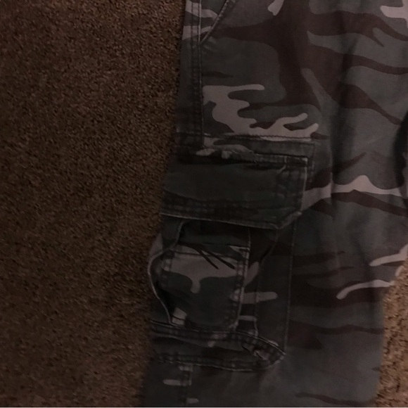 Vintage Unionbay Wide Leg Cargo Pants Camouflage - Picture 3 of 5